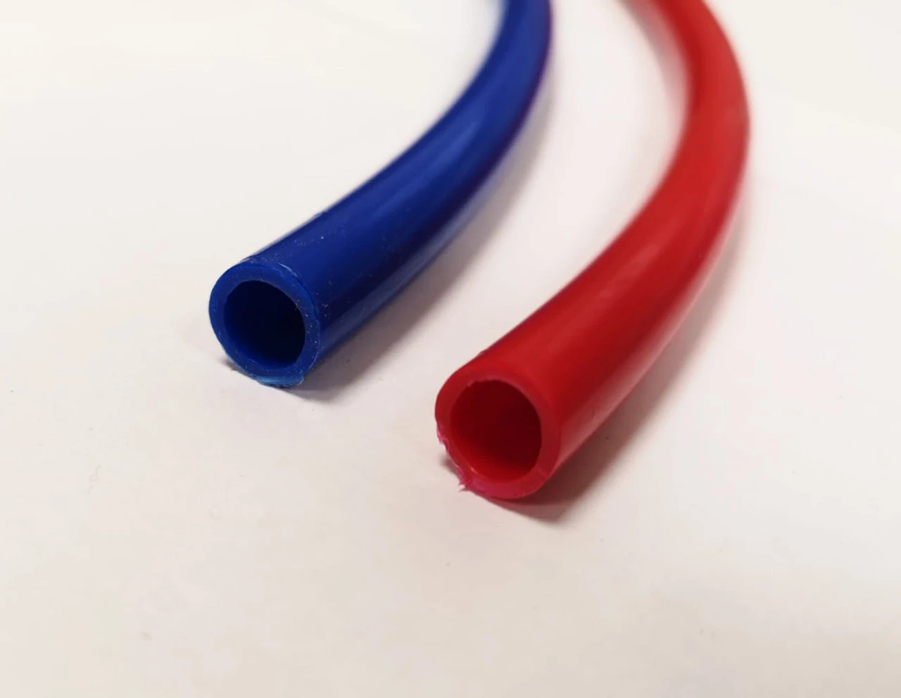 John Guest 12mm Hot And Cold Water Pipe - Image 2