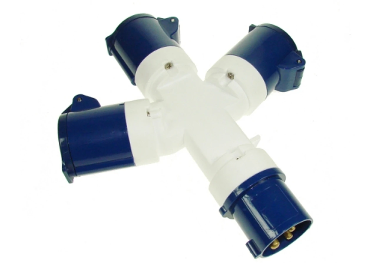 Maypole 3-Way 230v Caravan Site 16 Amp Hook Up Splitter